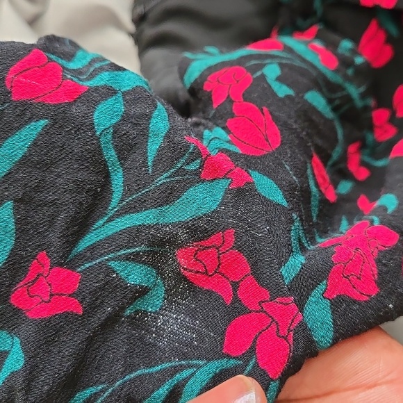 Lovers + Friends Wiley Floral Top In Rosebud Size M - Picture 16 of 16